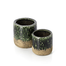 Load image into Gallery viewer, The Moss Planter - Concrete Green - M
