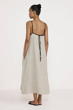 Load image into Gallery viewer, Lovely linen and cotton tie back slip dress