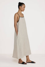 Load image into Gallery viewer, Lovely linen and cotton tie back slip dress