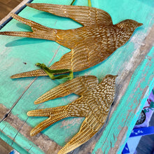 Load image into Gallery viewer, Swallow : Gold / Large