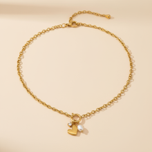 Load image into Gallery viewer, Heart &amp; Pearl Charm Necklace 18k Gold Waterproof