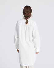 Load image into Gallery viewer, Isabel Tunic Poplin Gots - White: M