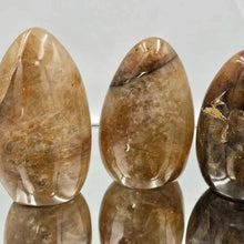Load image into Gallery viewer, Golden healer Quartz Crystal Freeform 1.75 KG 2kg