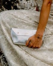 Load image into Gallery viewer, Shimmer Leather Ailla Leather Clutch Bag: Gold