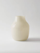 Load image into Gallery viewer, Paloma vase large - offwhite